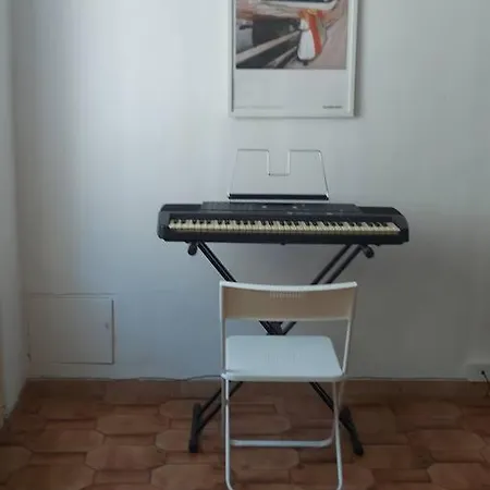 Casa Nel Centro Storico A Loreto, 2 Km Dal Mare Дом отдыха *