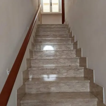 Casa Nel Centro Storico A Loreto, 2 Km Dal Mare Дом отдыха *